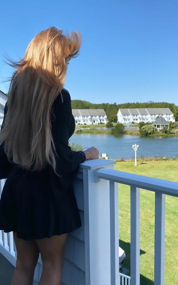 Dezmin Schubel desnuda #108619028