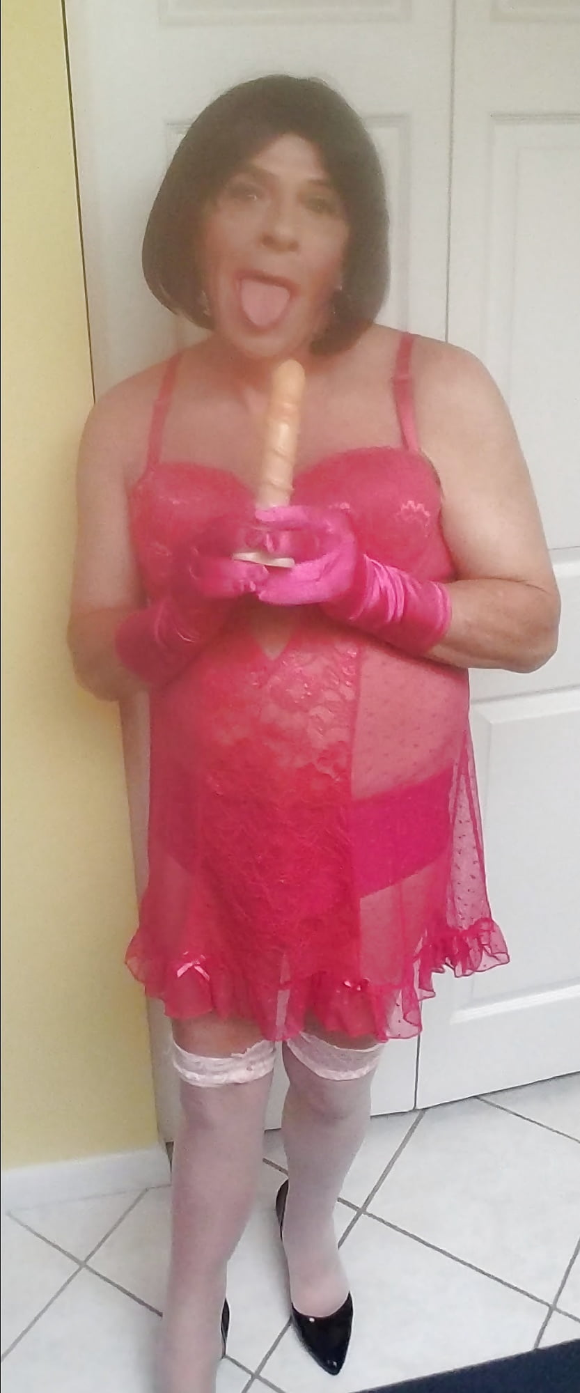 Roberta Bryan in Pink!!! #107179062