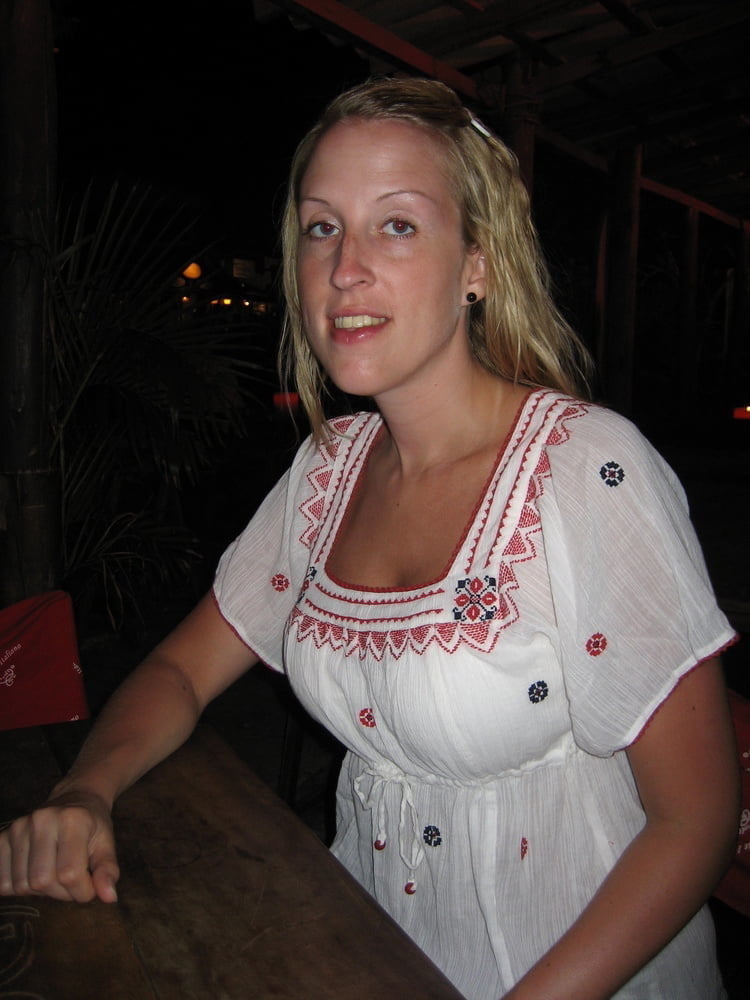 Sdruws2 - moglie incinta svedese con grandi tette esposte
 #88572466