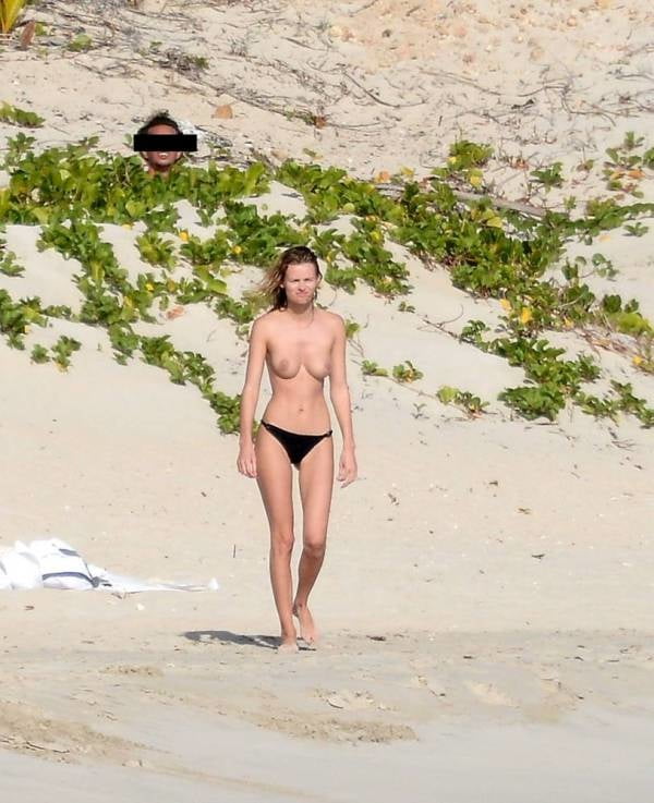 Slut Model Edita Vilkeviciute Nude Beach #101038066
