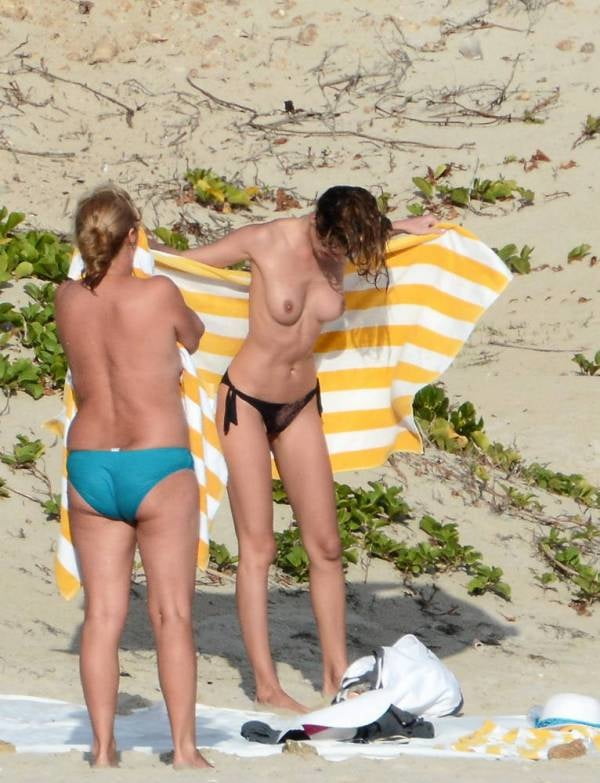 Slut Model Edita Vilkeviciute Nude Beach #101038086