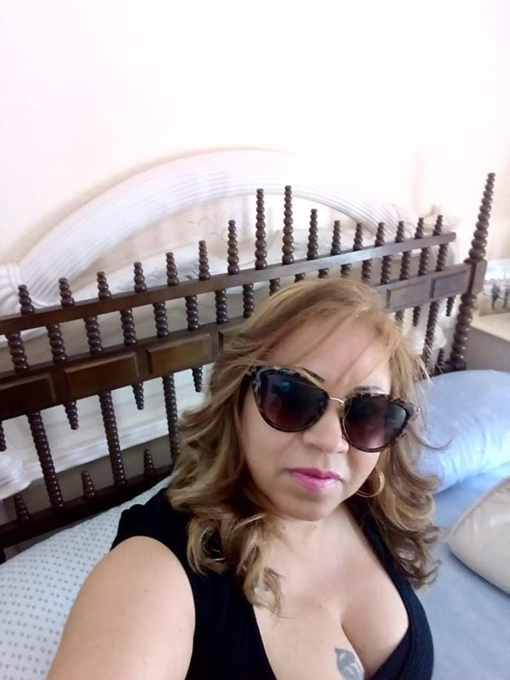Facebook Milfs #105279129