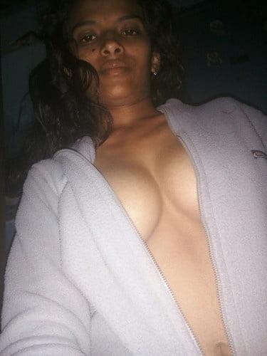 Joven india novia desi
 #97278221