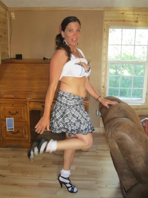 Madura 452
 #100218656