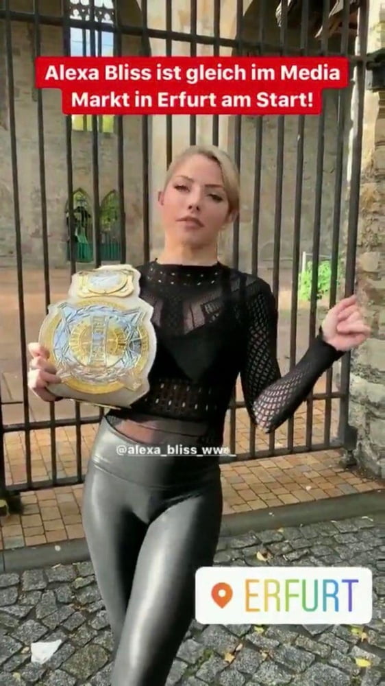 Alexa Bliss WWE mega collection 3 #96857288