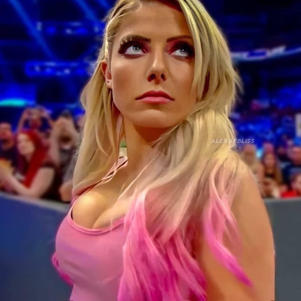 Alexa Bliss WWE mega collection 3 #96857473