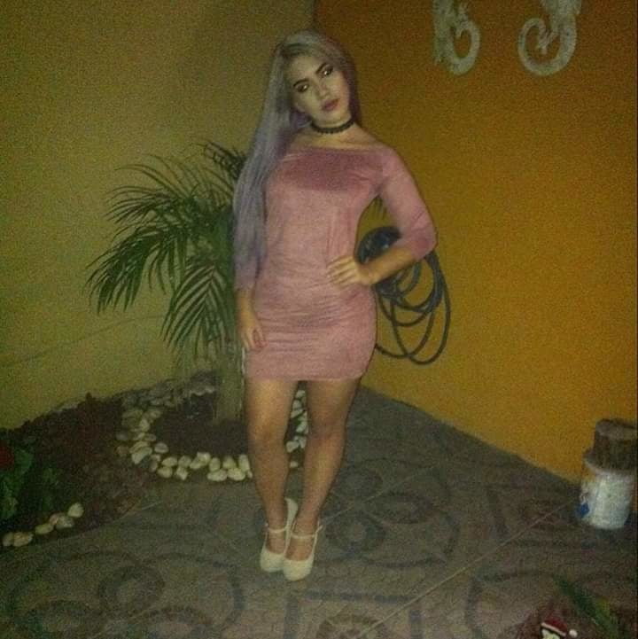 Putitas de la paz (diversas)
 #104641326