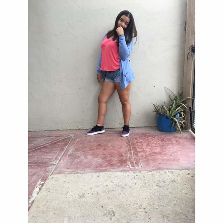 Putitas de la paz (diversas)
 #104641394