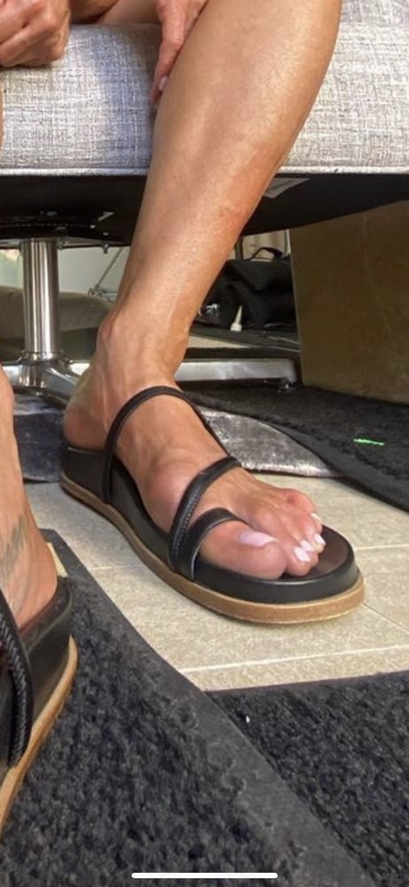 Les pieds de Jennifer Aniston
 #81570812