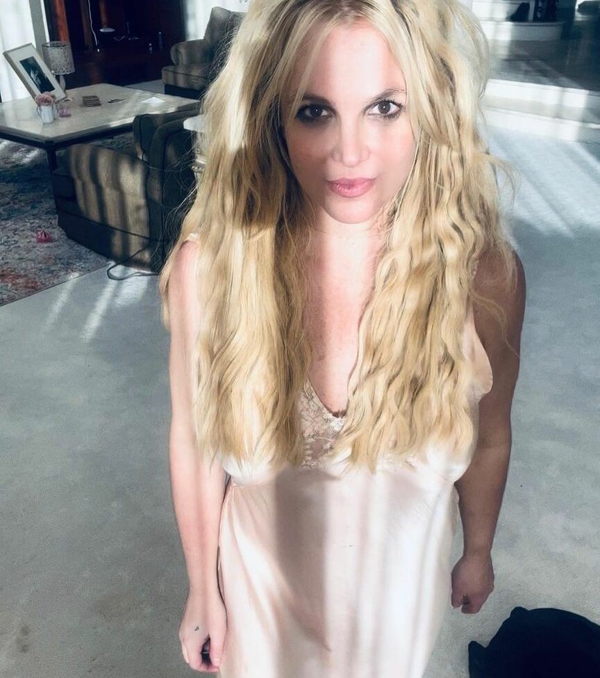 Britney Spears nude #107600602