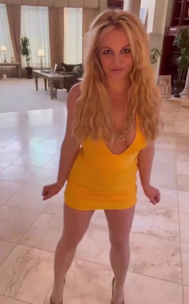 Britney Spears nude #107600609