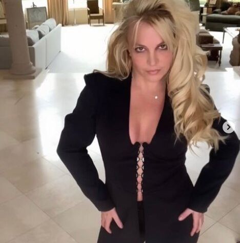 Britney Spears nude #107600630
