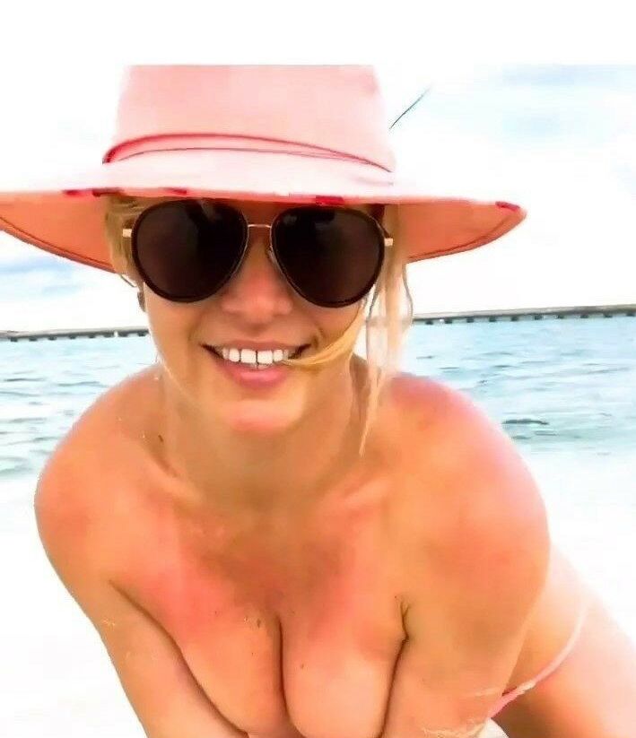 Britney Spears nude #107600662