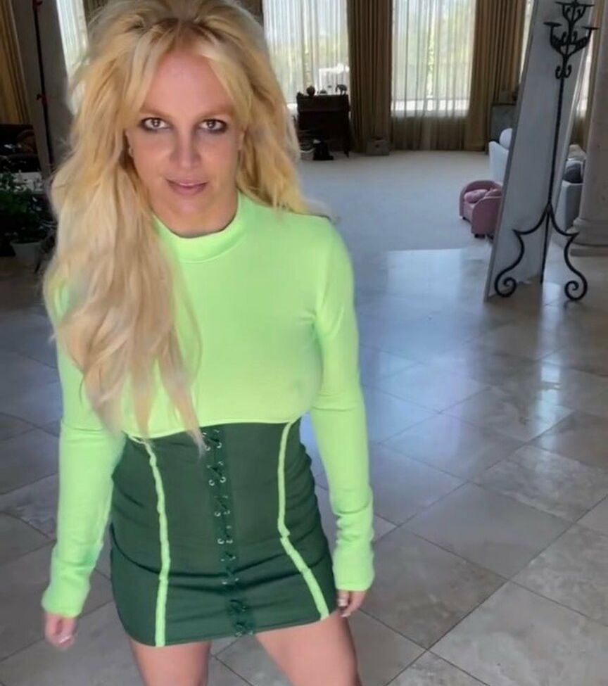 Britney Spears nude #107600727