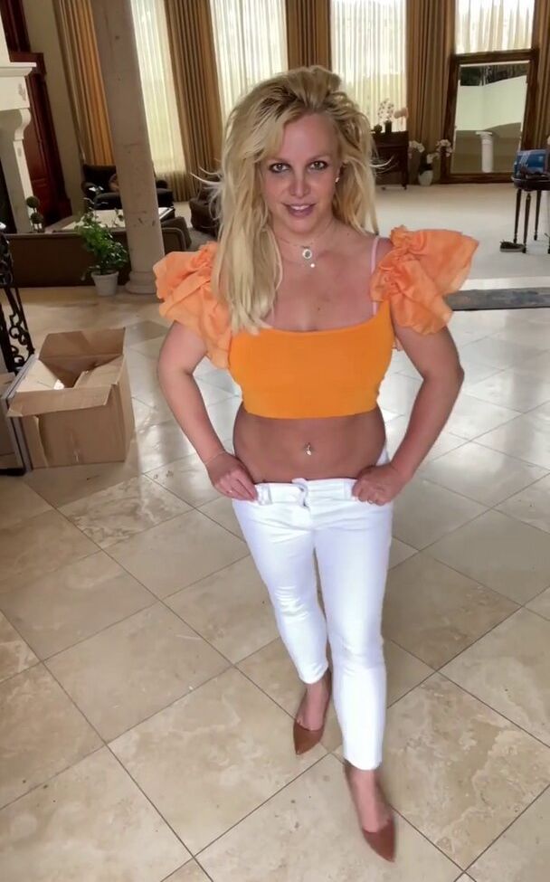 Britney Spears nude #107600866
