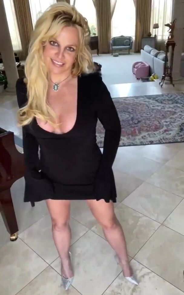 Britney Spears nude #107600887