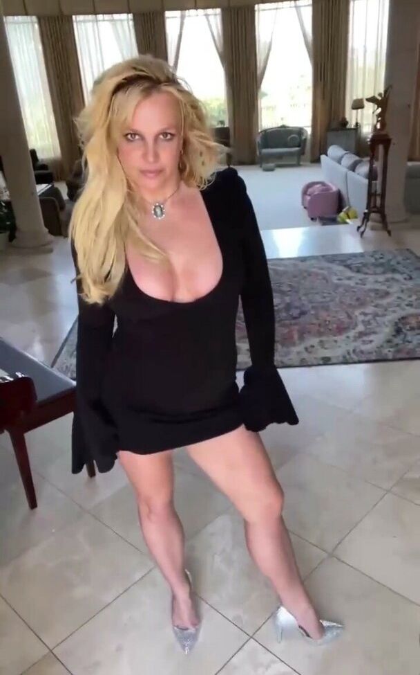 Britney Spears nude #107600888