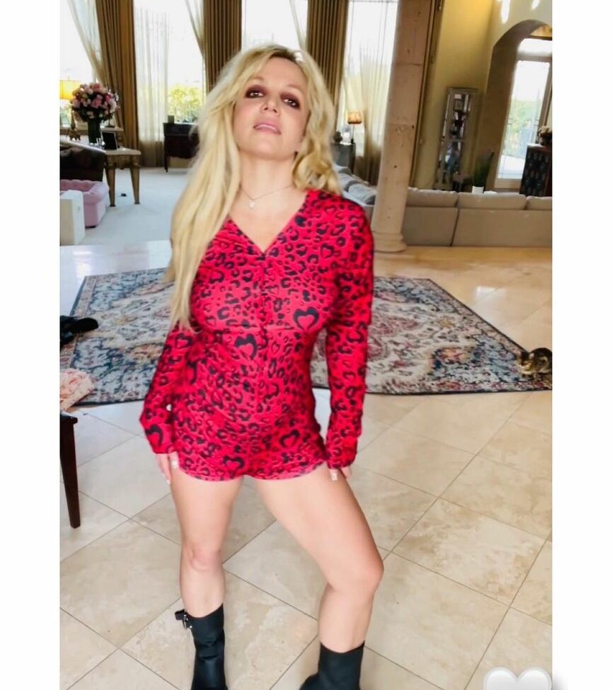 Britney Spears nude #107600897