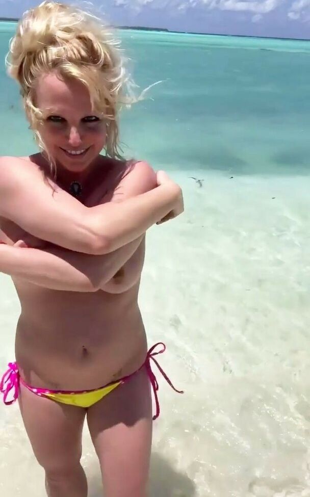 Britney Spears nude #107601013