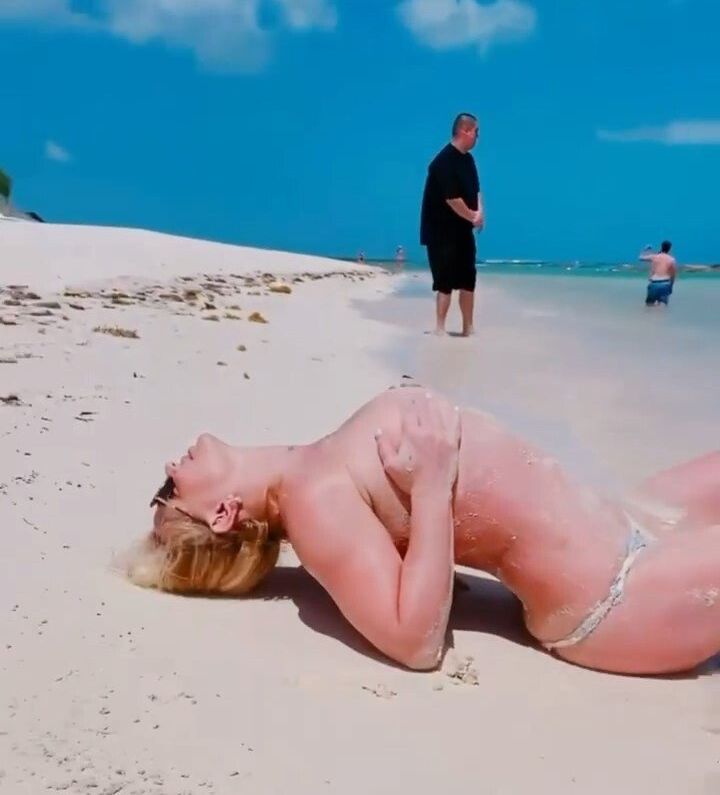 Britney Spears nude #107601153