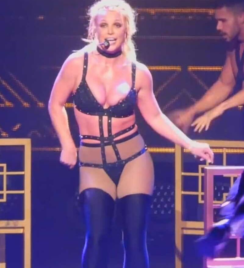 Britney Spears nude #107601251