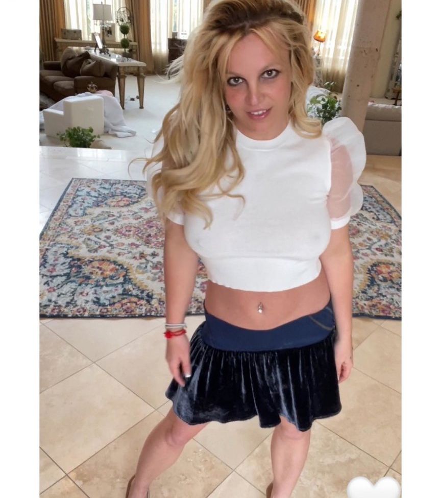 Britney Spears nude #107601351
