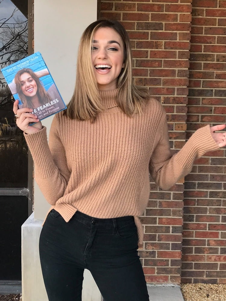 Sadie Robertson needs her christian brains fucked out #89680424