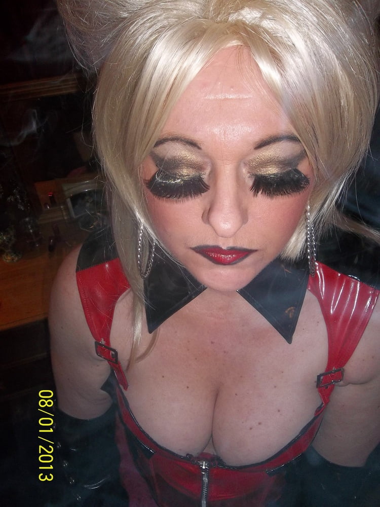 Nueva chica en la ciudad pt 2
 #106817221