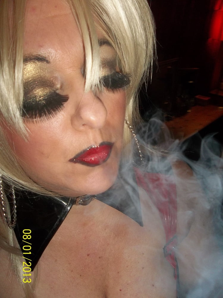 Nueva chica en la ciudad pt 2
 #106817226