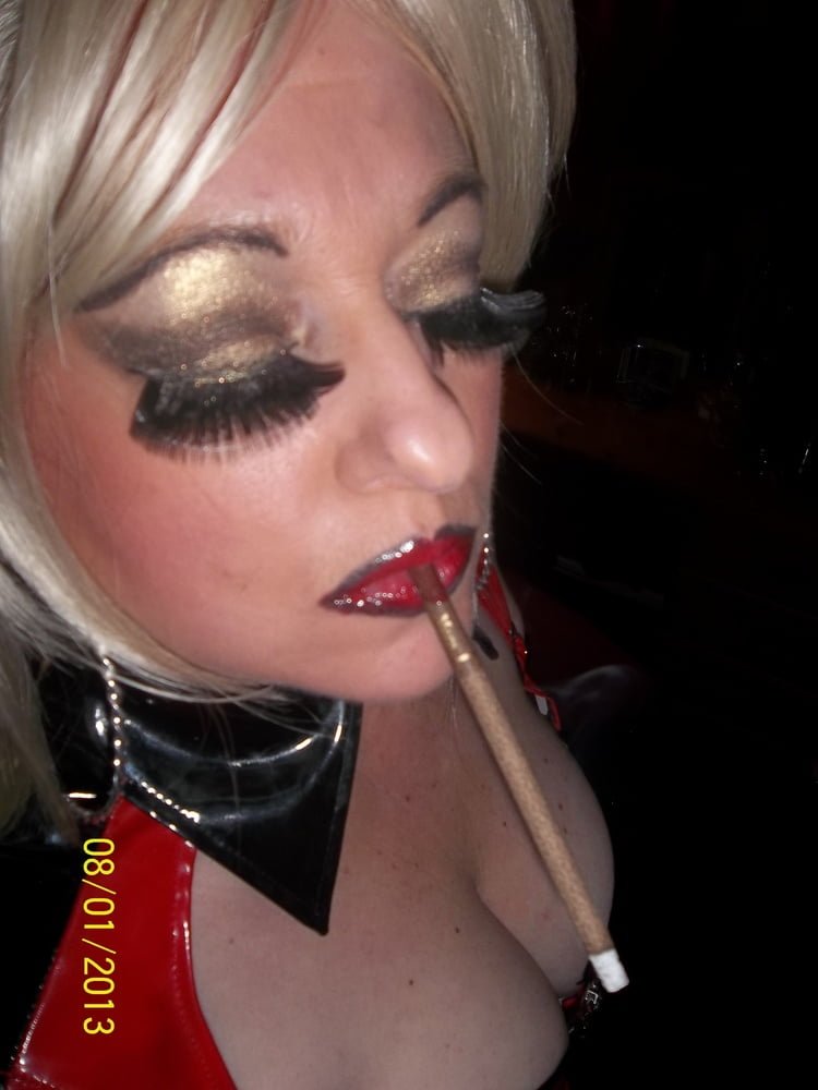 Nueva chica en la ciudad pt 2
 #106817271