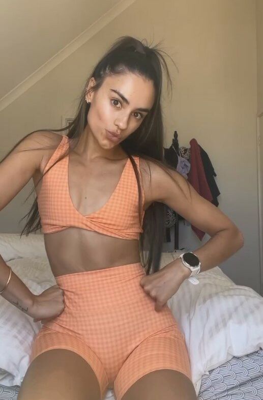 Imogen Russell nude #108730645