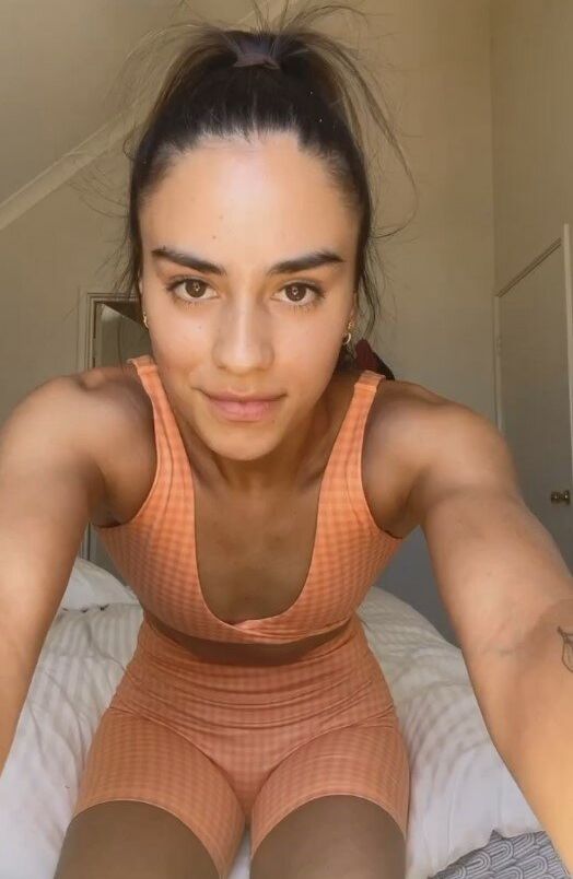 Imogen Russell nude #108730646