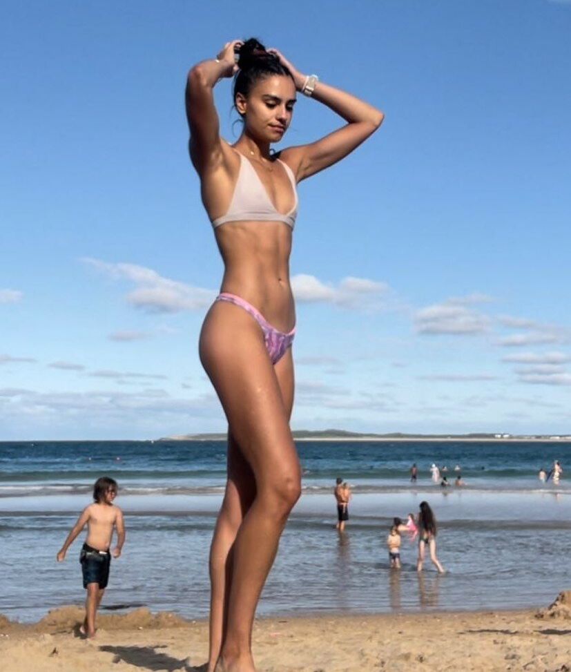 Imogen Russell nude #108730665