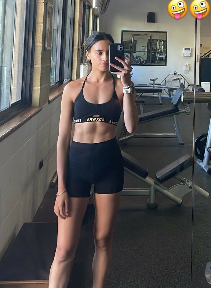 Imogen Russell nude #108730672