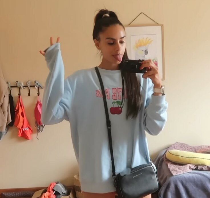 Imogen Russell nude #108730684