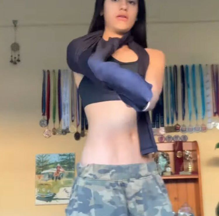 Imogen Russell nude #108730709