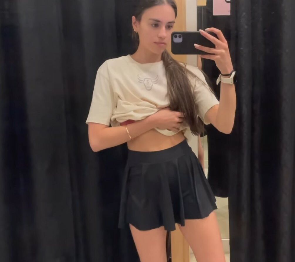 Imogen Russell nude #108730730