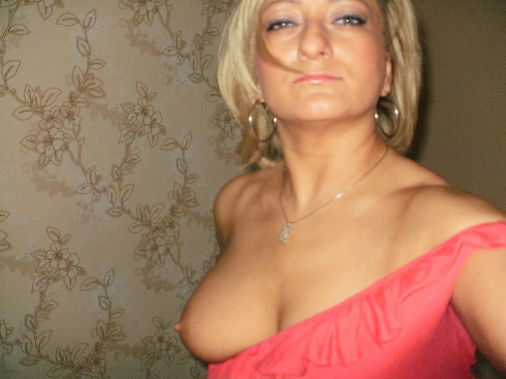 WNE 947 - Another MILF Megamix #81562318