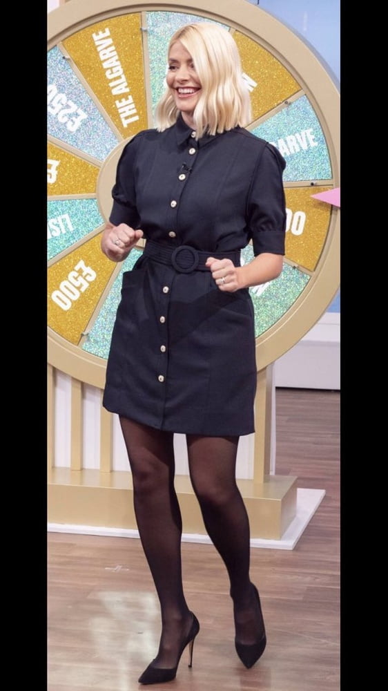 Vorrei che holly willoughby fosse mia moglie!
 #80875665