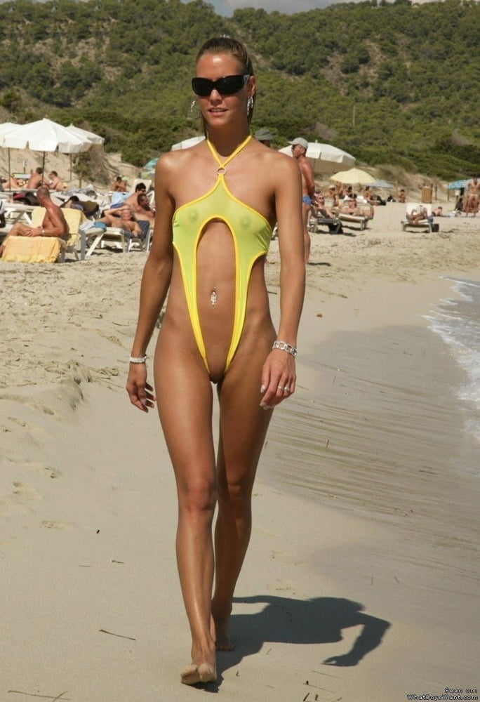 Esposas al aire libre #2119 swingers anillo de bodas
 #103796836