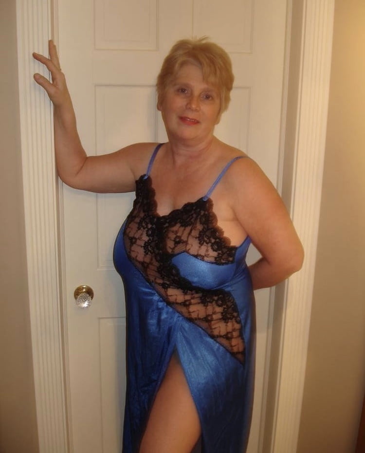 Varie granny mature bbw busty vestiti lingerie 5
 #103348614