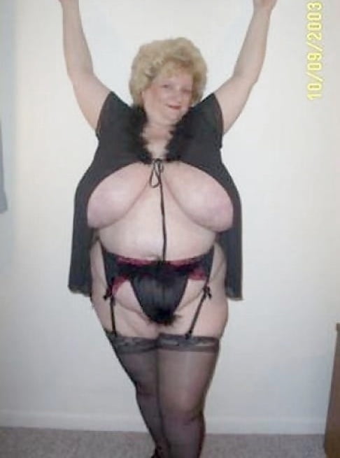 Varie granny mature bbw busty vestiti lingerie 5
 #103348732