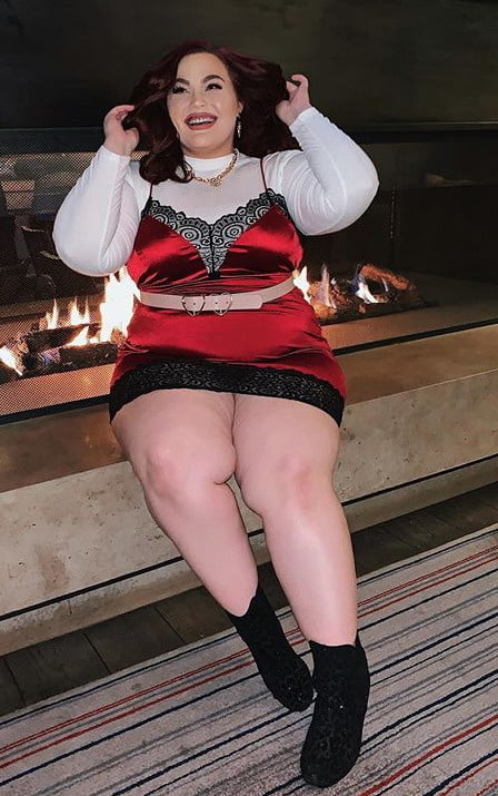 Full thighs in the mini 1488 #93046863