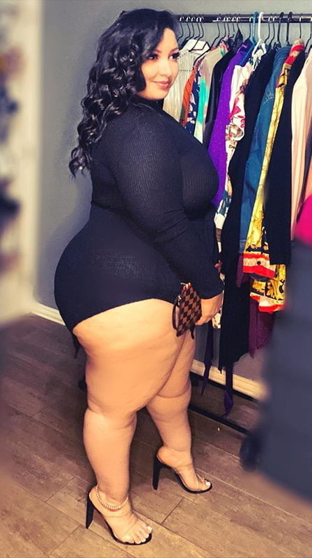 Full thighs in the mini 1488 #93046883