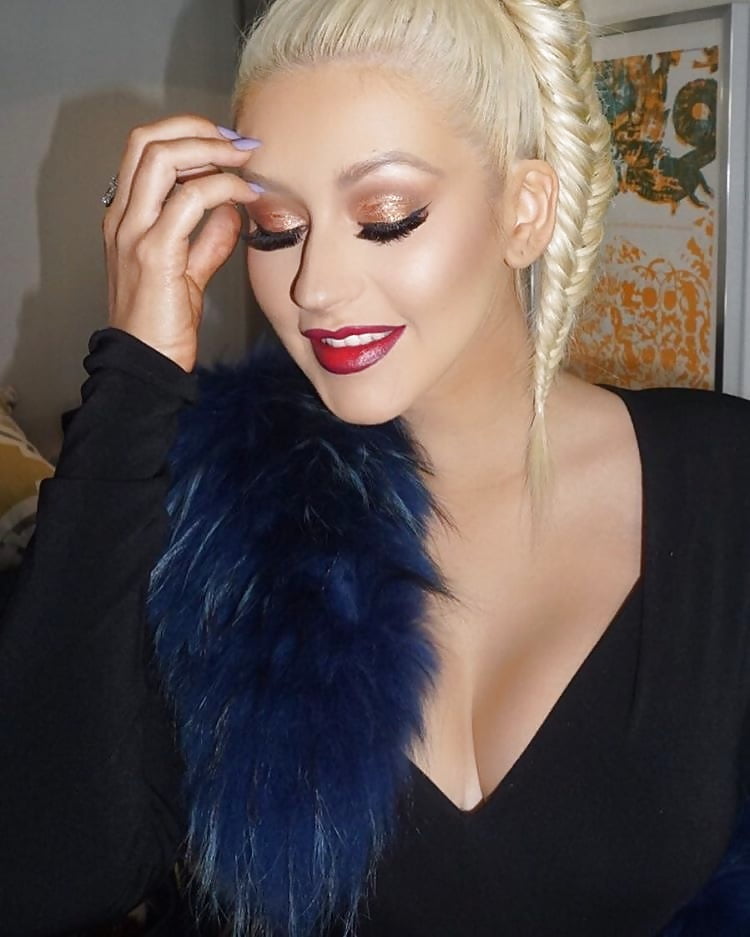 Christina aguilera
 #101962585