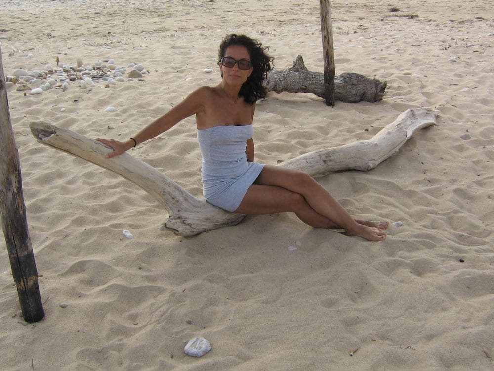 Sizilianische Milf
 #90228186