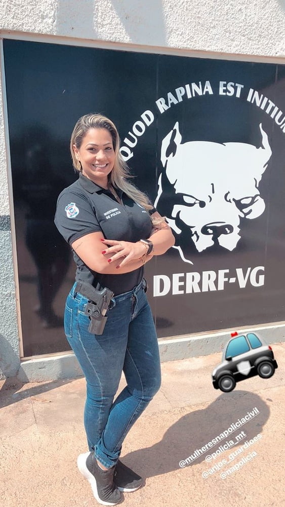 BRAZILIAN POLICEWOMAN #96474408