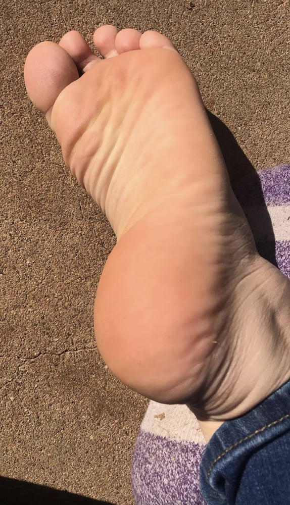 Sexy ass white girl toes and soles pt13
 #105083871