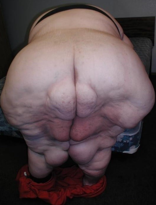 Double Butt - SSBBW With Four Ass Cheeks #95159954