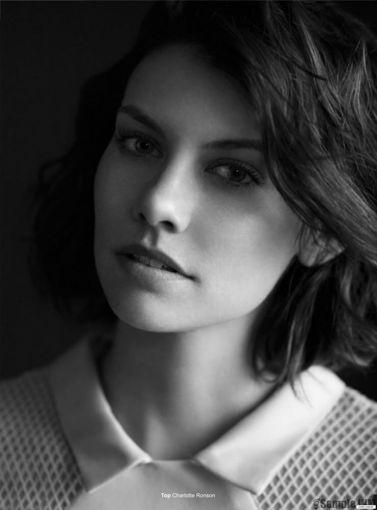 Zoccola lauren cohan
 #81709589